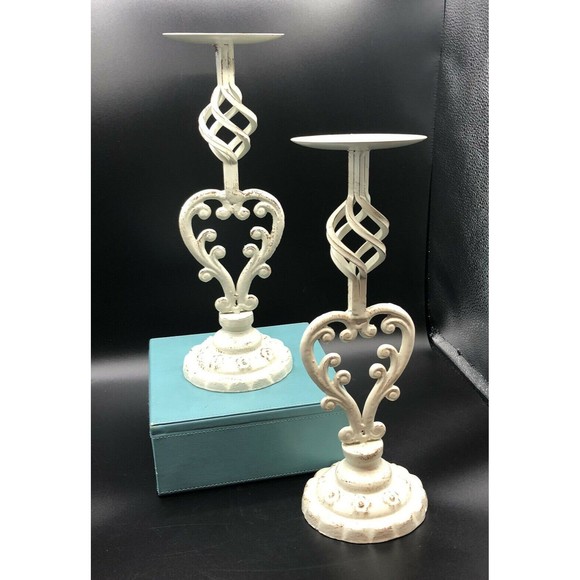 Gorgeous White Large Candleholders Cast-Iron Distressed Farmhouse Chic Hearts - Picture 1 of 10